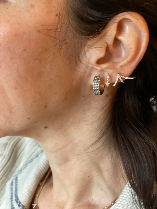 BRANCH STUD WITH WHITE DIAMONDS